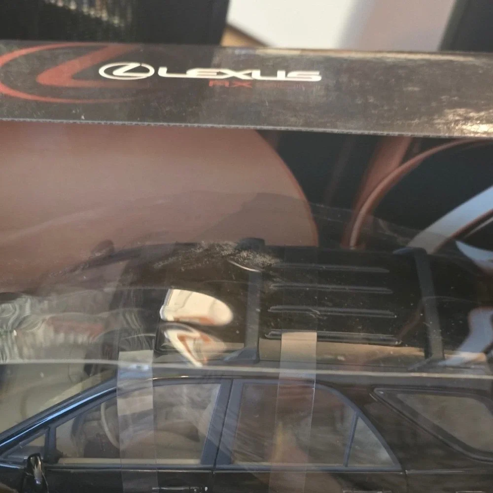 Lexus RX300 10th Anniversary 1989-1999 Diecast Model Car‎ Black 1:18 SUV Boxed